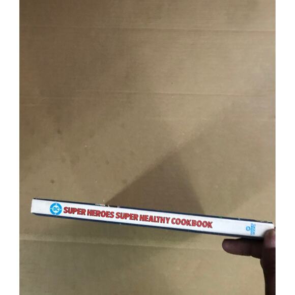 DC Super Heroes Super Healthy Cookbook Publisher Misprint Anomaly Vintage Gift - Picture 12 of 13